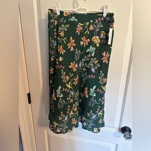 Velvet by Graham and Spencer / Moanna Challis Midi Skirt /Green / Size Small